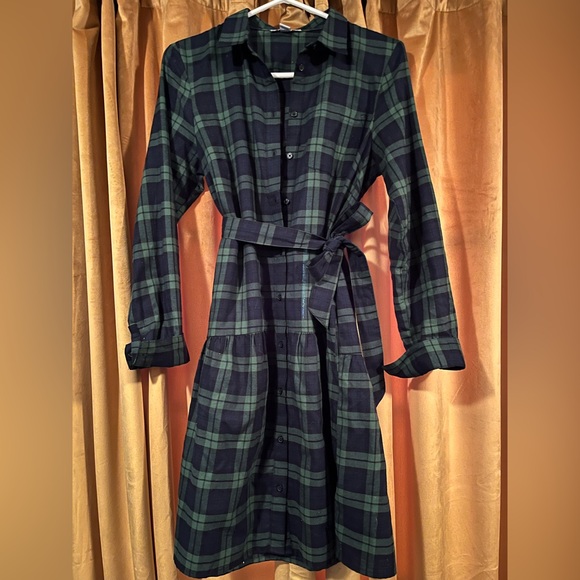Navy and green plaid dress - Picture 1 of 3